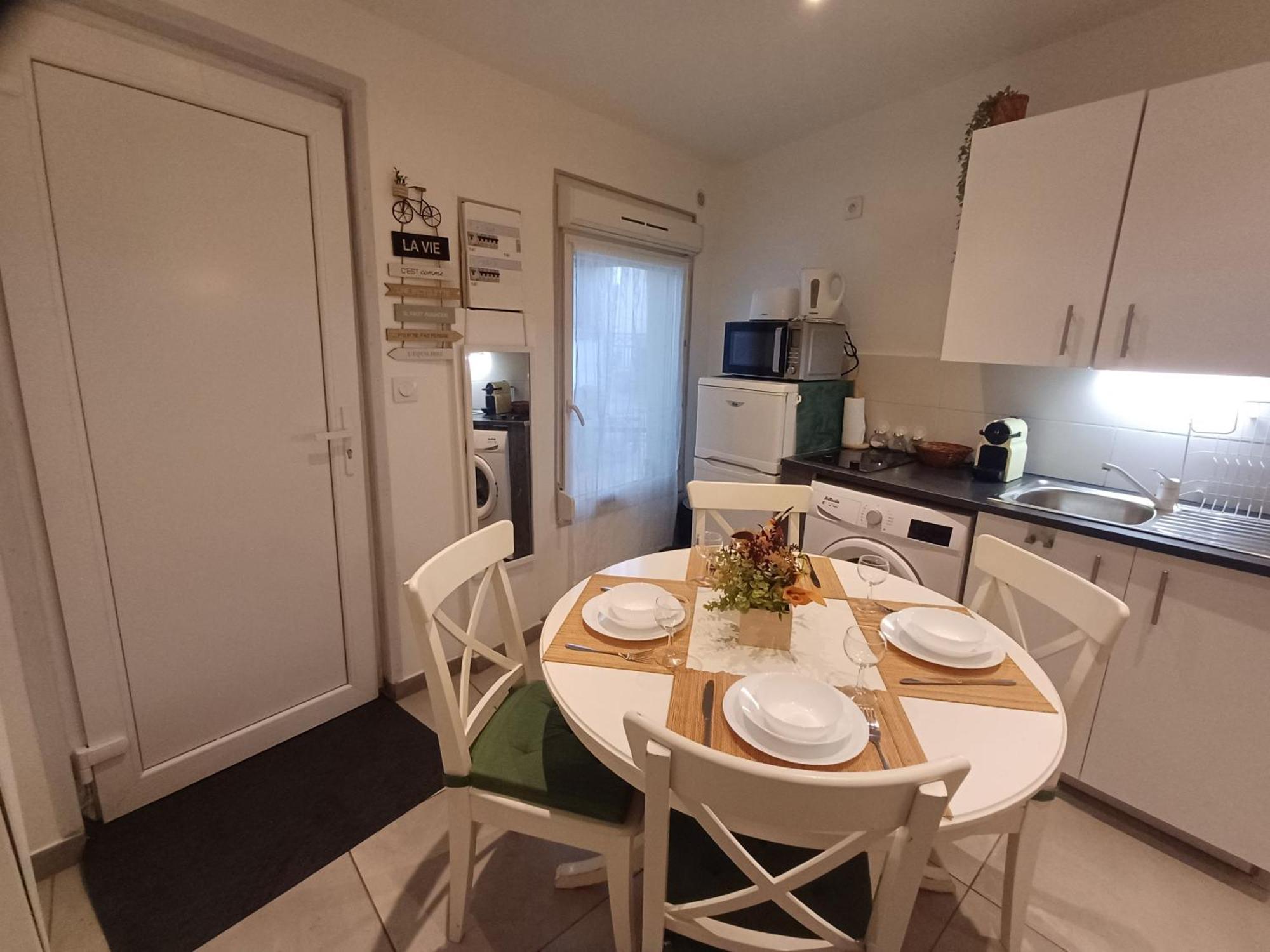 Apartament Super F2 A 5Mn Aeroport D'Orly Parking Prive Gratuit Paray-Vieille-Poste Zewnętrze zdjęcie